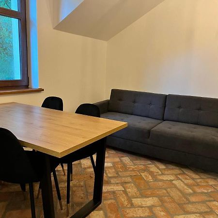 Bed and Breakfast Dwor Gogolewo Nad Warta Ksiaz Wielkopolski Esterno foto