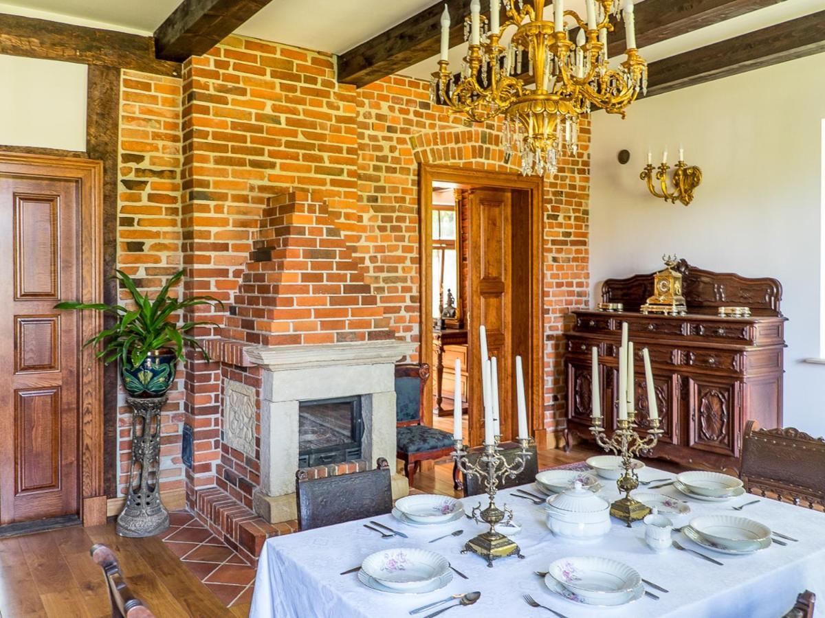Bed and Breakfast Dwor Gogolewo Nad Warta Ksiaz Wielkopolski Esterno foto