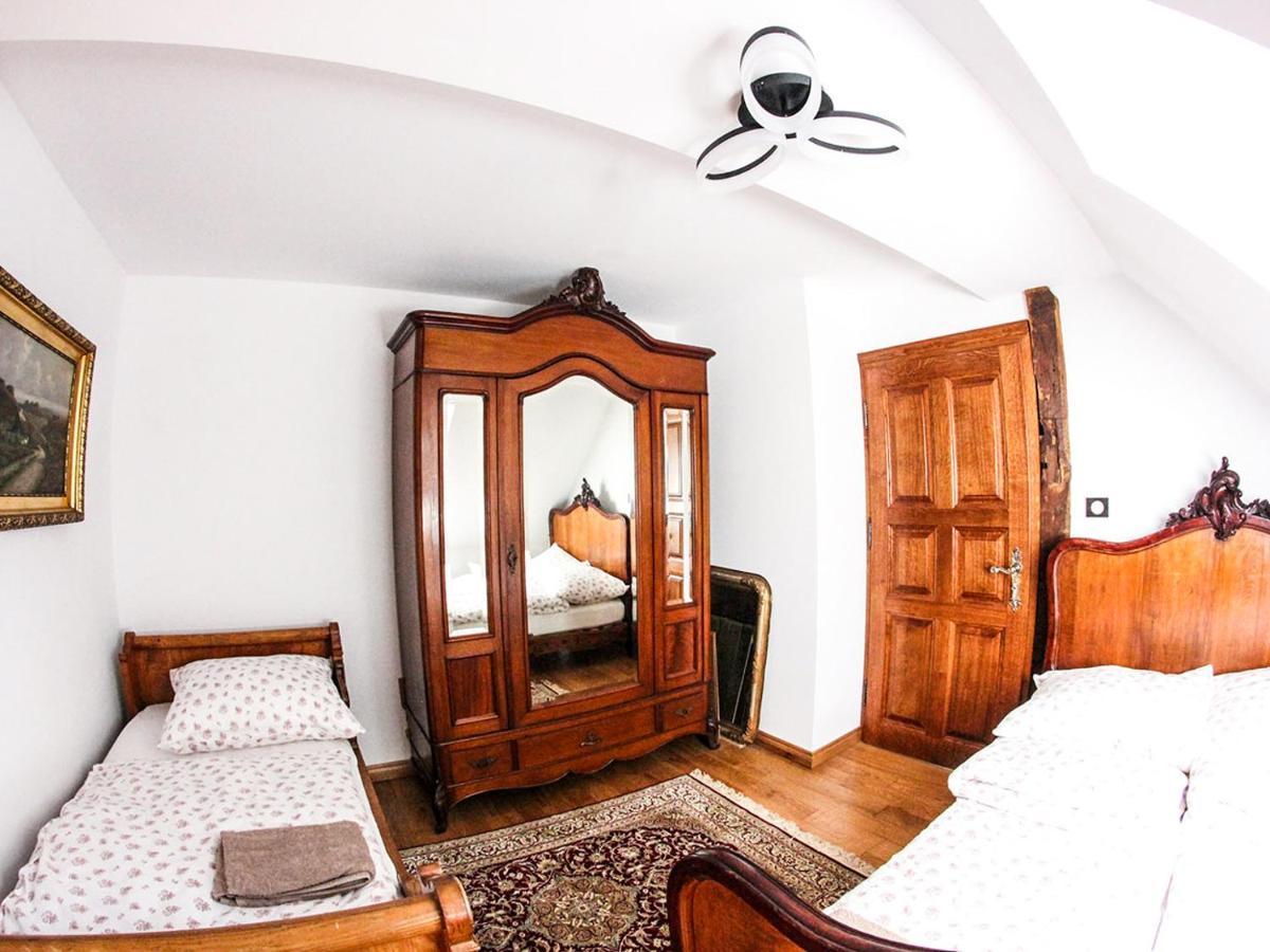 Bed and Breakfast Dwor Gogolewo Nad Warta Ksiaz Wielkopolski Esterno foto