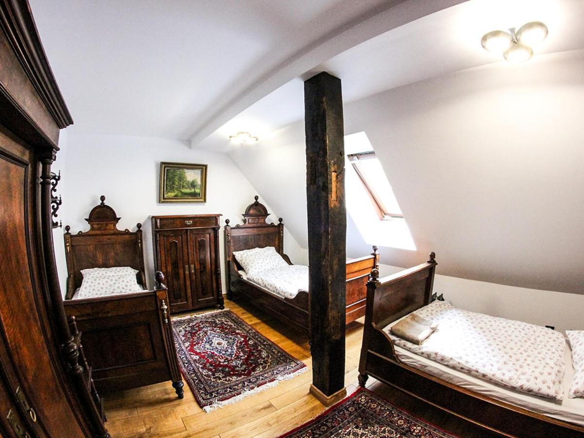 Bed and Breakfast Dwor Gogolewo Nad Warta Ksiaz Wielkopolski Esterno foto