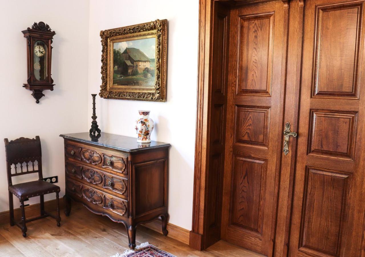 Bed and Breakfast Dwor Gogolewo Nad Warta Ksiaz Wielkopolski Esterno foto