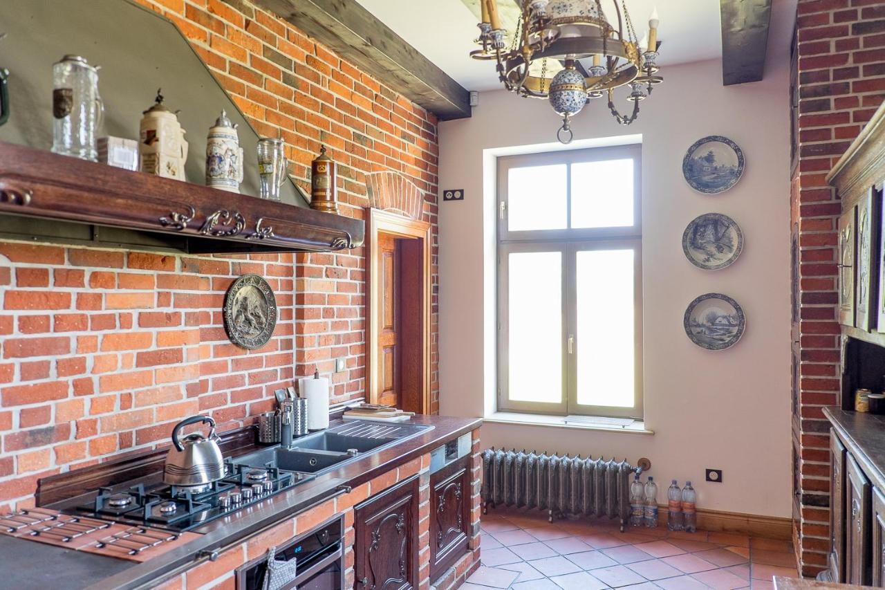 Bed and Breakfast Dwor Gogolewo Nad Warta Ksiaz Wielkopolski Esterno foto
