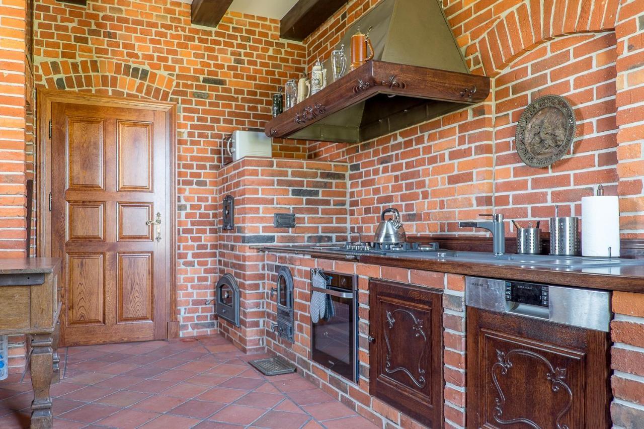 Bed and Breakfast Dwor Gogolewo Nad Warta Ksiaz Wielkopolski Esterno foto