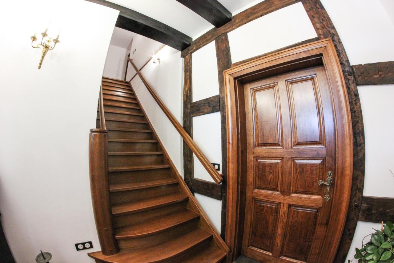 Bed and Breakfast Dwor Gogolewo Nad Warta Ksiaz Wielkopolski Esterno foto